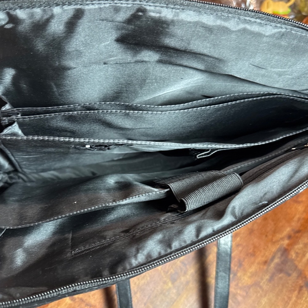 Coldwater Creek Hampton Computer Bag Black Woven Croc Embossed Laptop Tote NWT - Picture 5 of 12